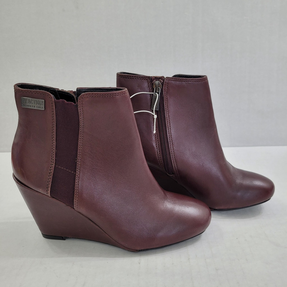 NWOB Women's Reaction Kenneth Cole Marcy Brown Genuine Leather Wedge Booties 5 - Picture 2 of 10
